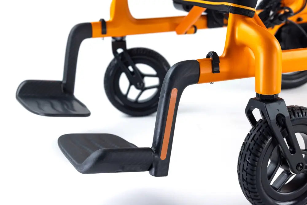 Monarch Carbon Flyer Powerchair